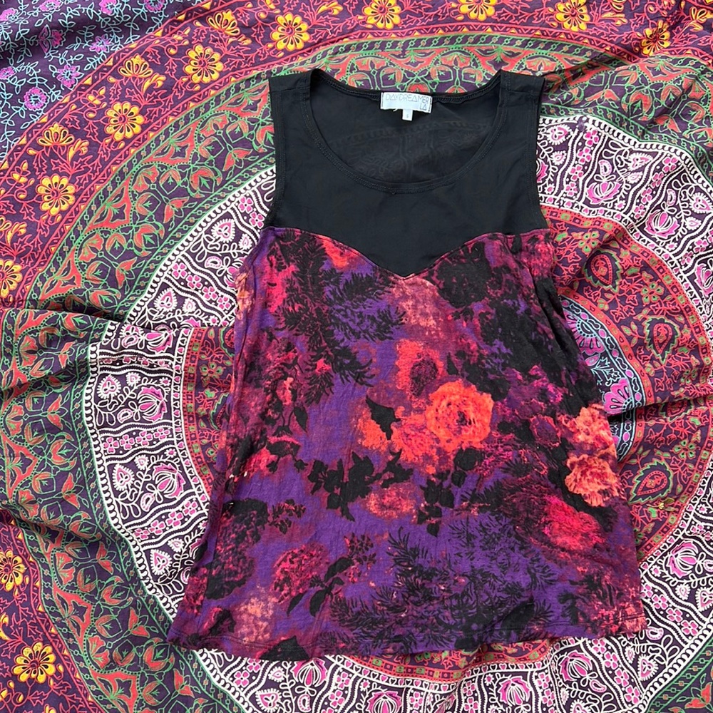 Soft mesh top tank